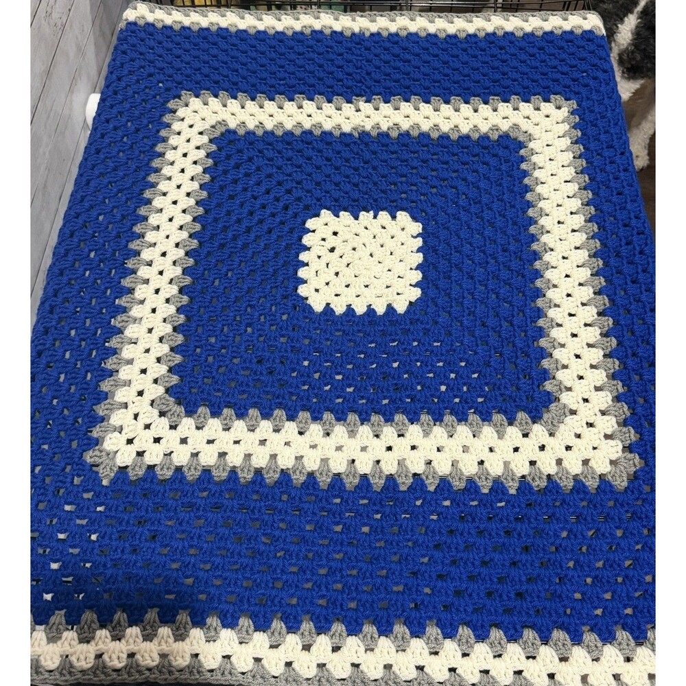 Handmade Crochet Afghan Lap Blanket Throw Blur Gray White 38x37